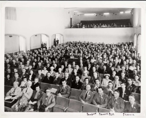 VIII Congresso Internazionale di Genetica, Stoccolma, 7-14 luglio 1948. (Glasgow University Archive Services, University of Glasgow)